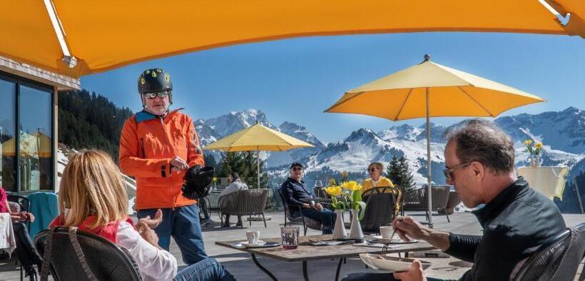 酒店 Alpenresort Walsertal