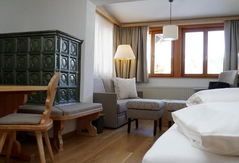 酒店 Alpenresort Walsertal