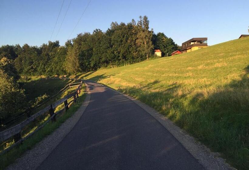 ホテル Am Marktplatz   Landgasthof Wratschko   Gamlitz