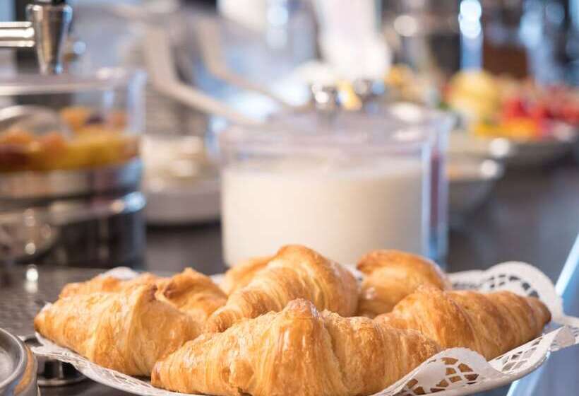 Отель Am See Rust