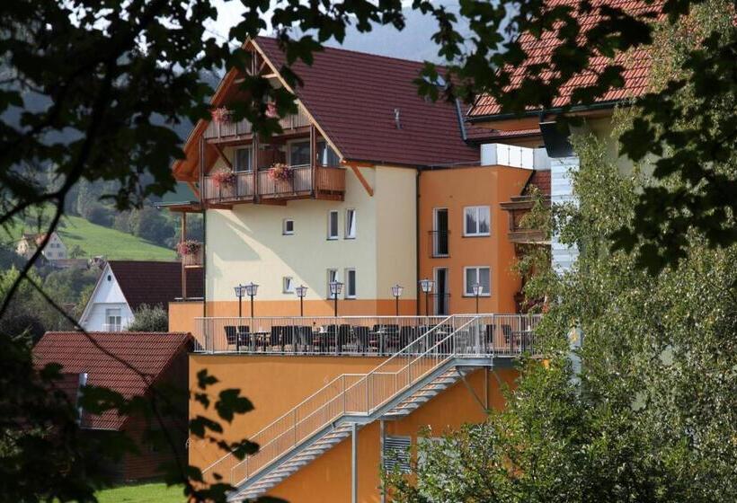 בית מלון כפרי Angerer Hof