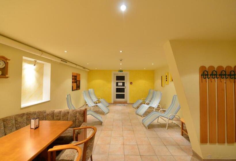 בית מלון כפרי Angerer Hof