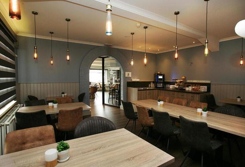 فندق Au Prince Royal