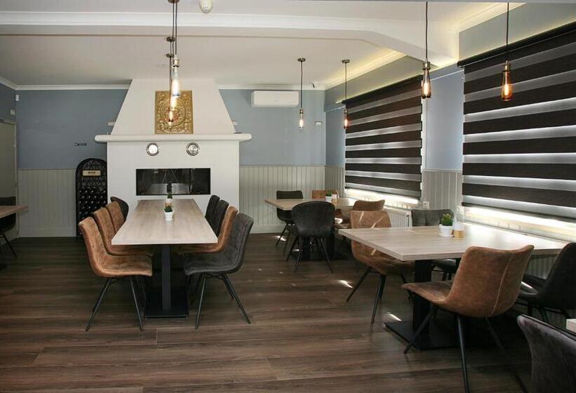 فندق Au Prince Royal