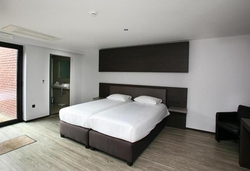 فندق Au Prince Royal