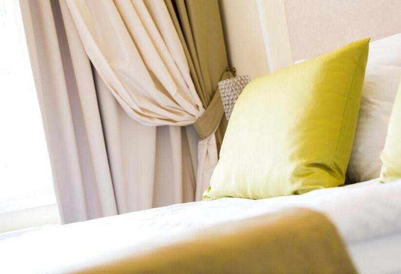 فندق Barock Landhof Burkhardt