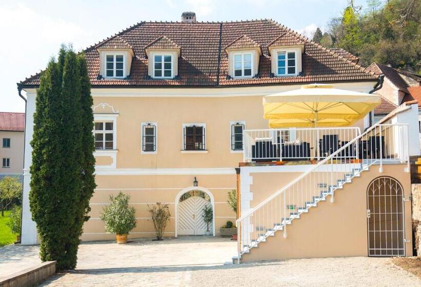فندق Barock Landhof Burkhardt