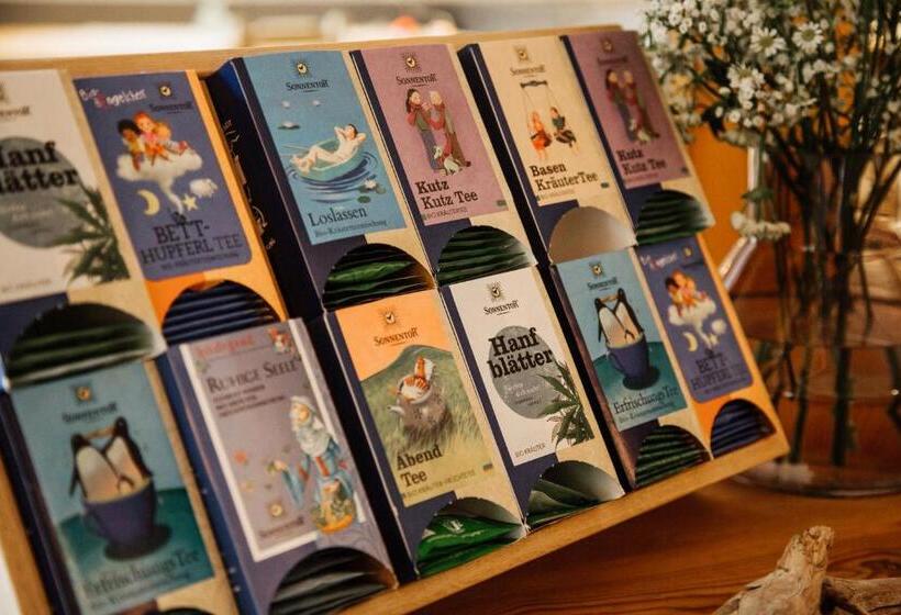 هتل Bio Landpension Monika