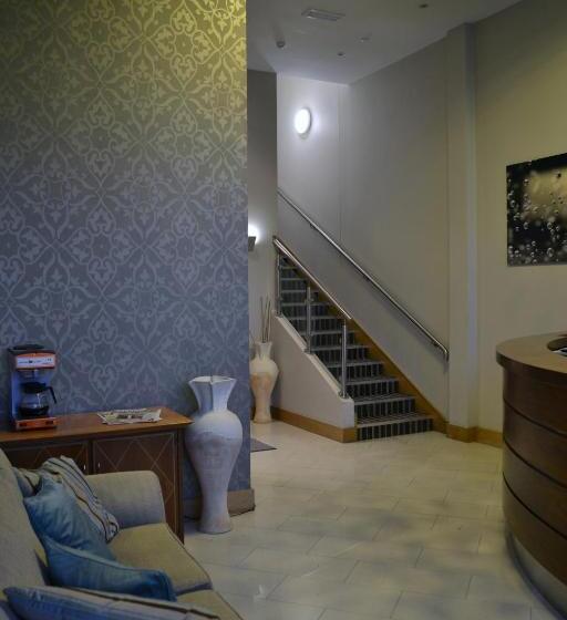 호텔 Carrick Plaza Suites And Apartments