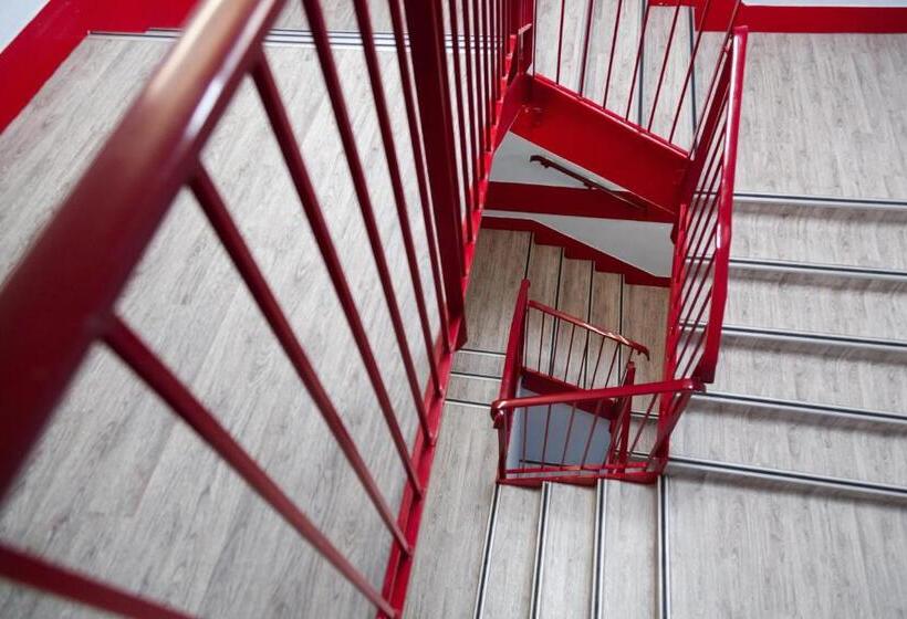 酒店 Class'eco Charleroi