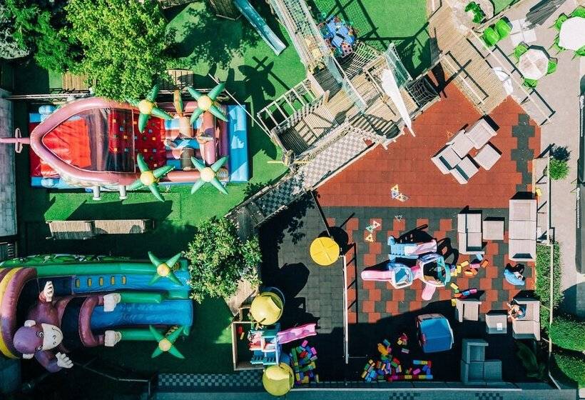 בית מלון כפרי De Kalvaar