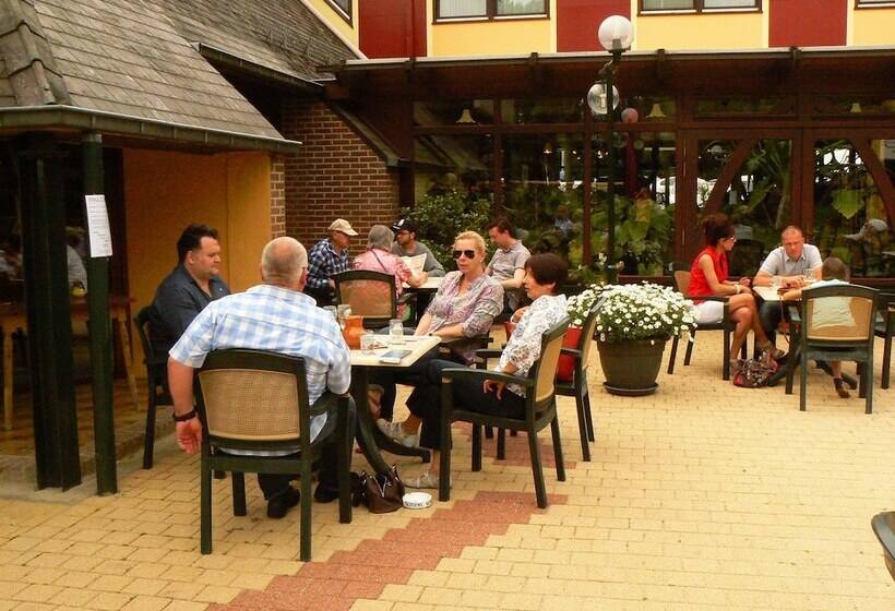 酒店 De Watermolen