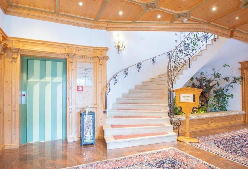 فندق Engel Alberschwende