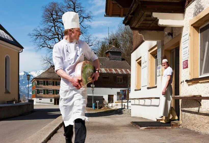 فندق Engel Alberschwende