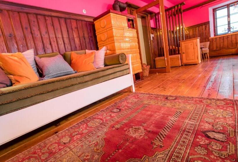 ホテル Fahrnberger