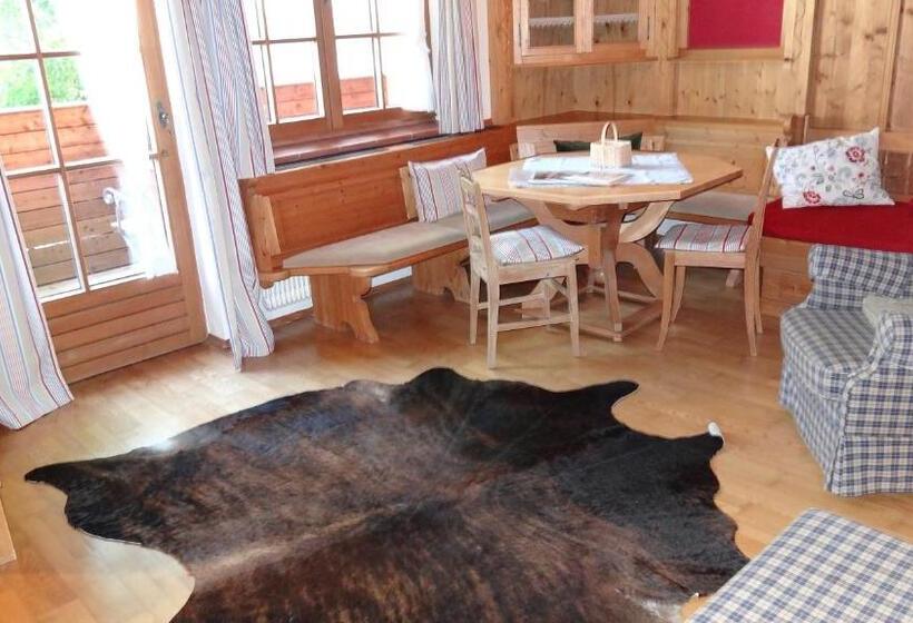 ホテル Fahrnberger