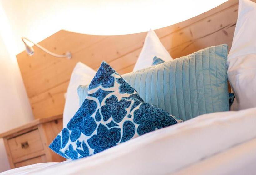 ホテル Fahrnberger