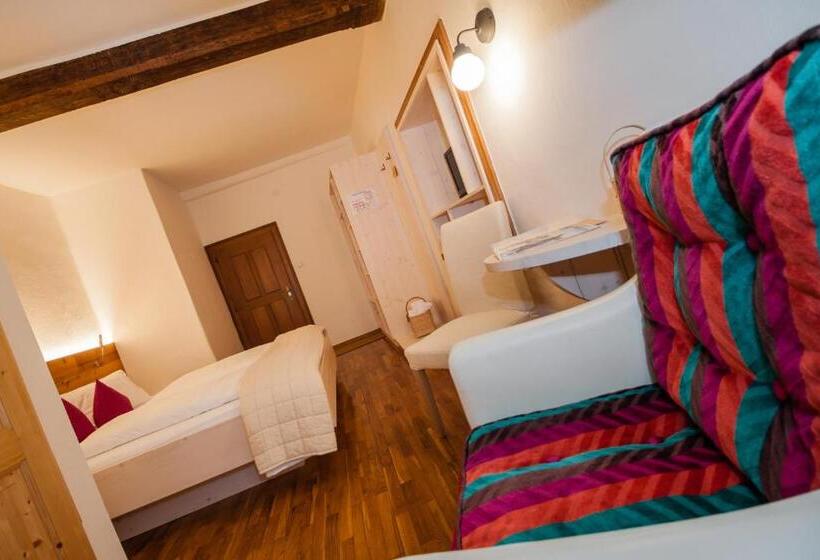 ホテル Fahrnberger