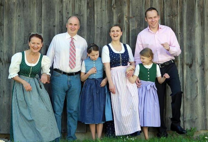 ホテル Fahrnberger