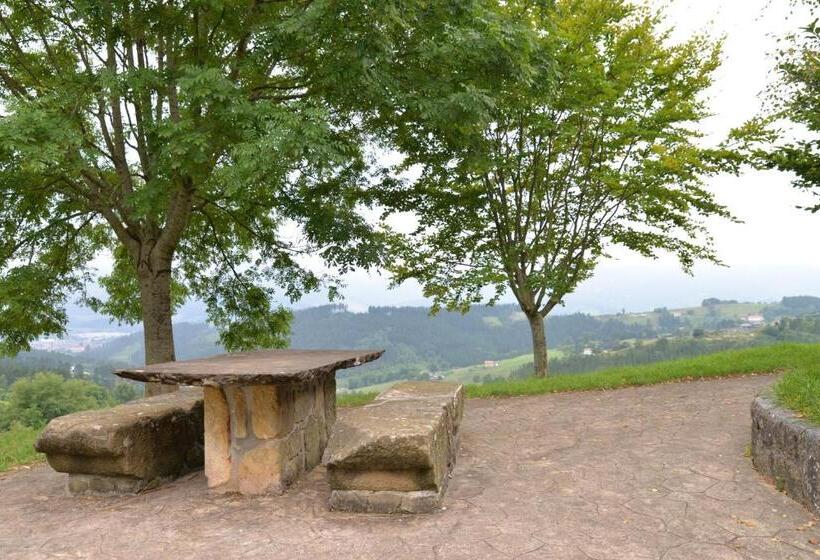 هتل Garaiko Landetxea