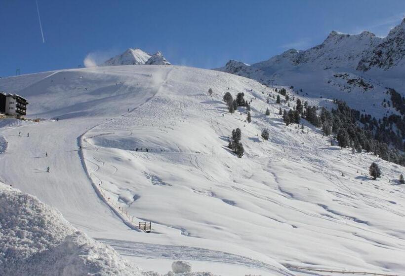 בית מלון כפרי Garni Kristall