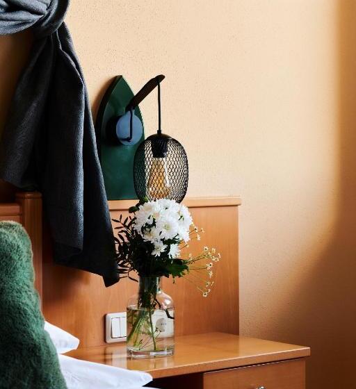 فندق Garni Thermenoase