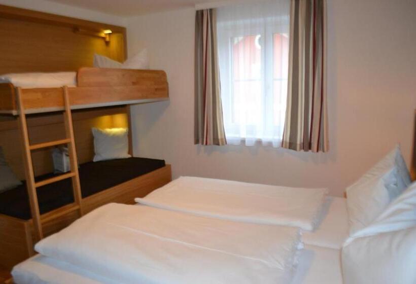 فندق Gasthof Tirolerwirt