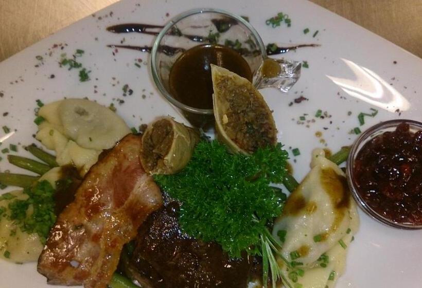 فندق Gasthof Tirolerwirt