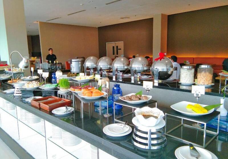 فندق Grand Zuri Lahat