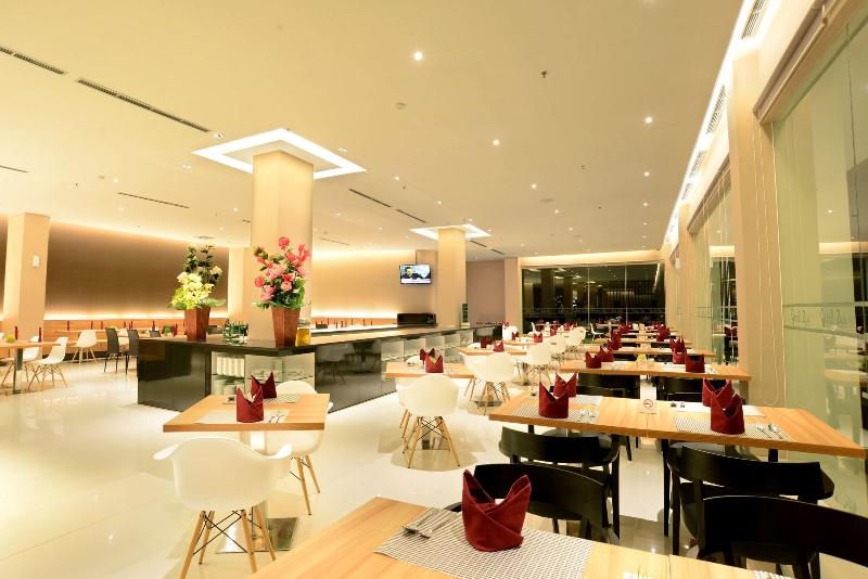 فندق Grand Zuri Lahat