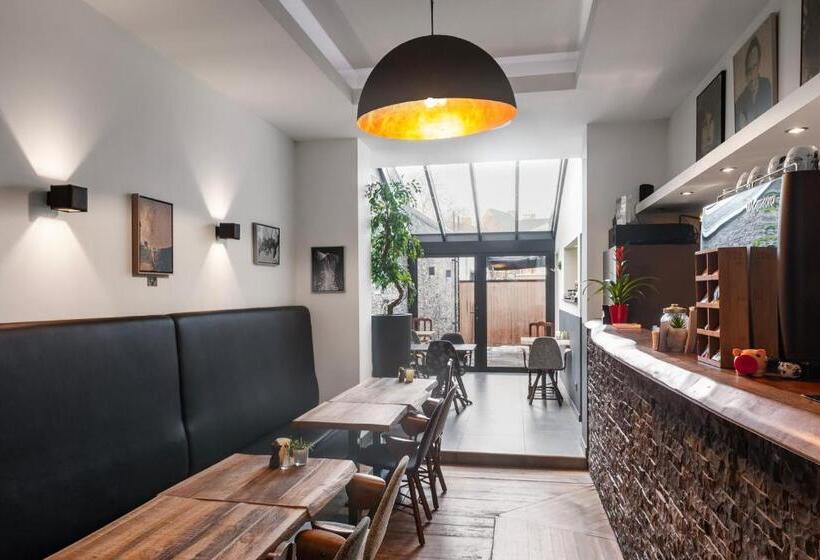 فندق Het Menneke