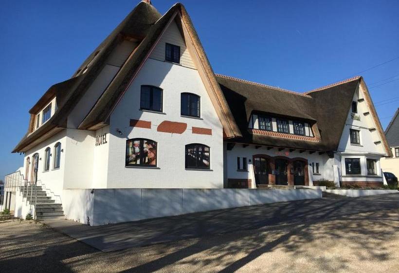 ホテル La Chaumiere