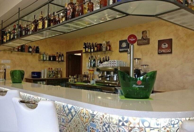هتل La Nova Tenalla   Adults Only