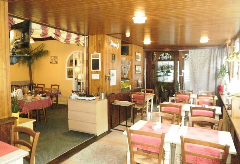 Отель Le Liège