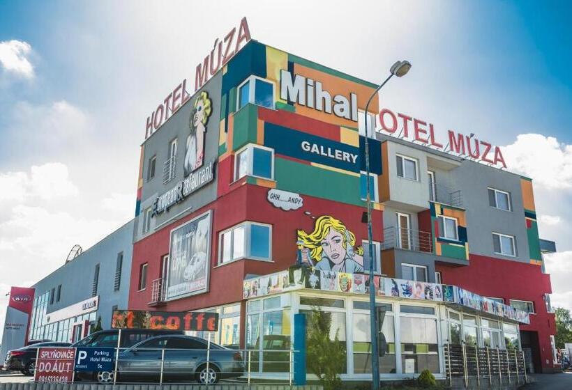 Hotel Muza