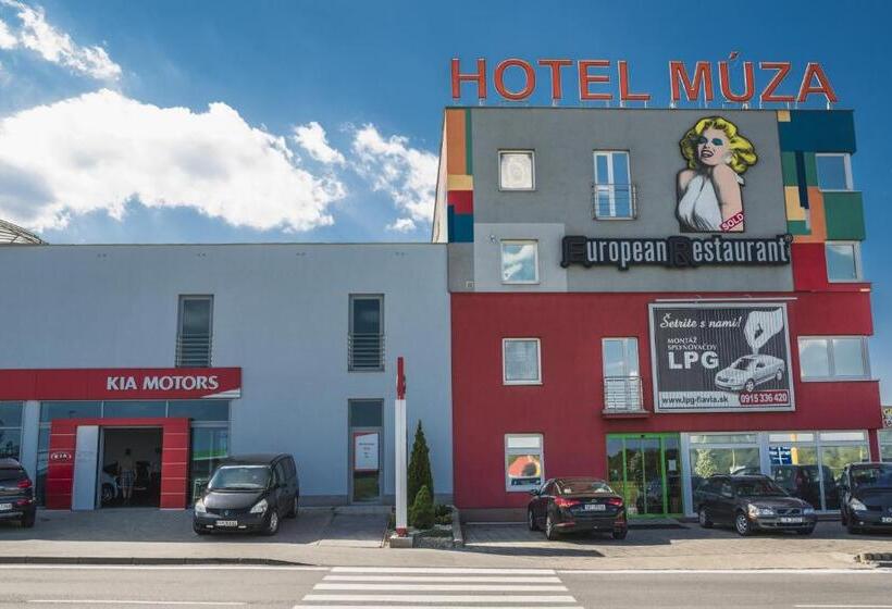 Hotel Muza