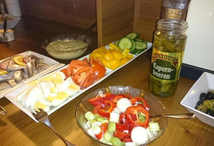 Отель Pension Frühwirth