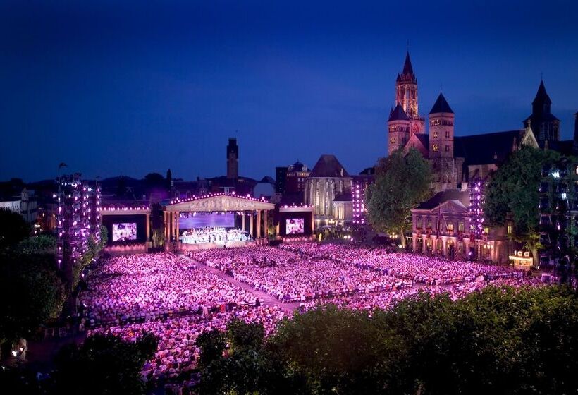 ホテル Restaurant Kanne & Kruike