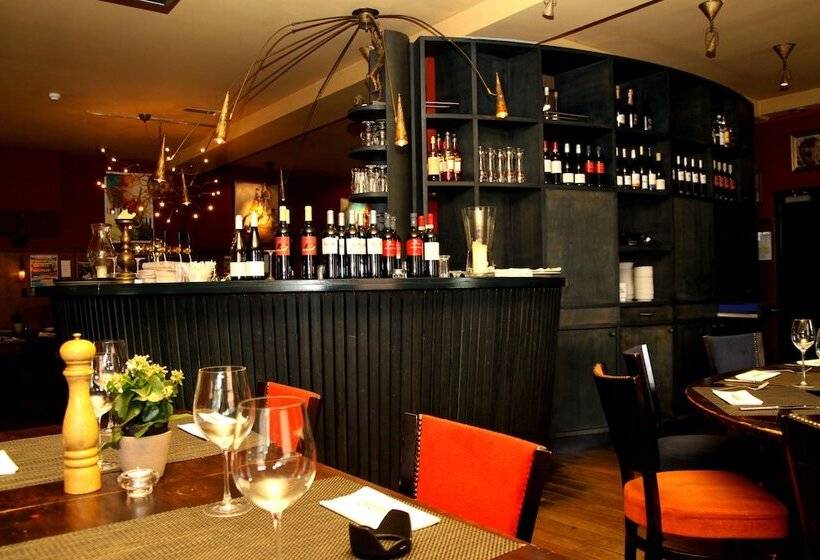 ホテル Restaurant Kanne & Kruike