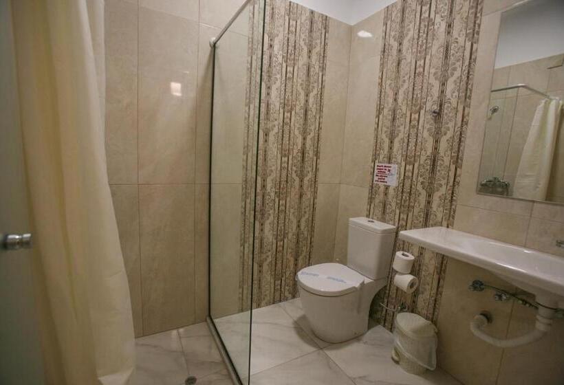 Отель Saint George Palace