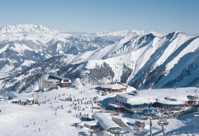 Отель Sonja Alpine Resort