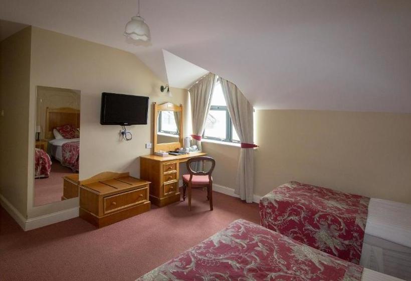 Отель óstán Oileán Acla