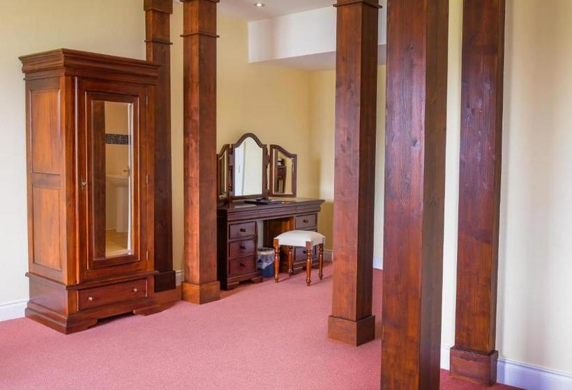 Отель óstán Oileán Acla