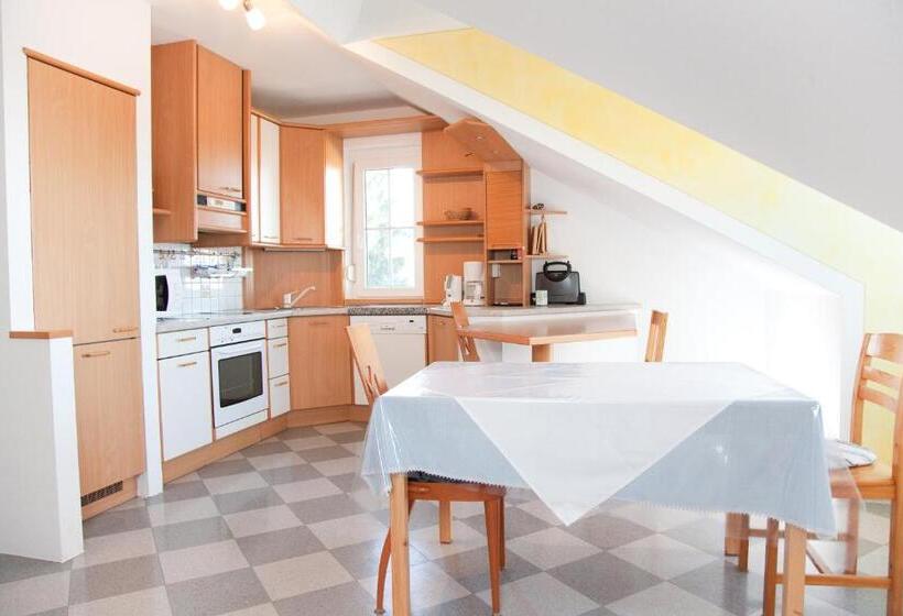 בית מלון כפרי Thermenpension Gigler