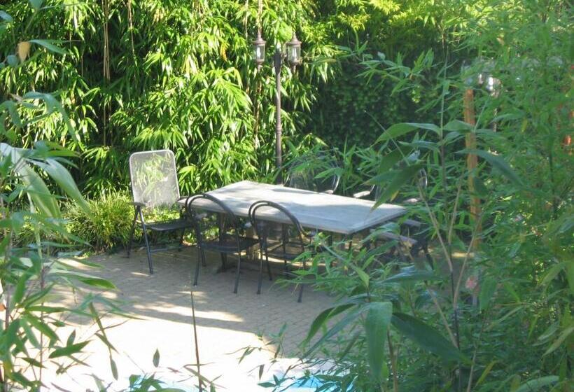 בית מלון כפרי Van Reeth's Koffiebranderij