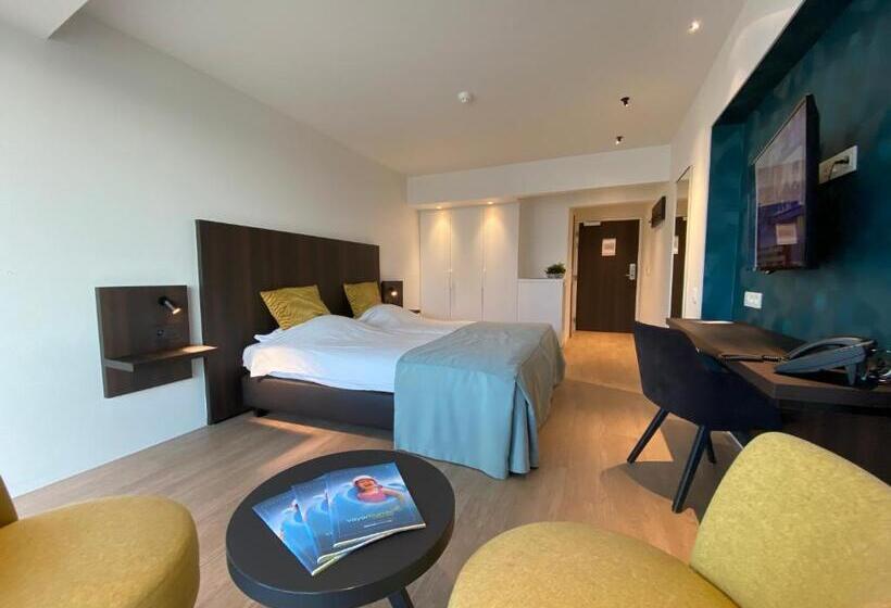 ホテル Vayamundo Oostende