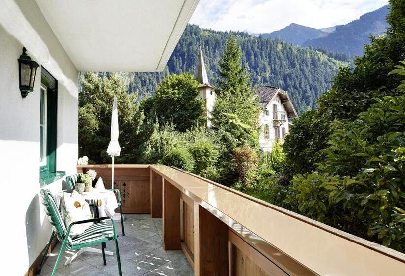 ホテル Villa Angela