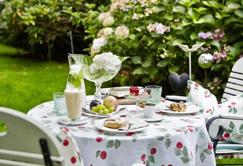 ホテル Villa Angela