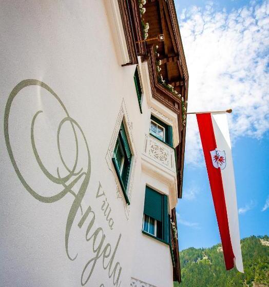 ホテル Villa Angela