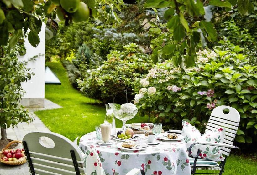 ホテル Villa Angela